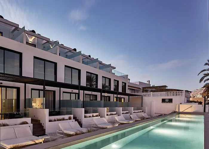 Ancon Suites