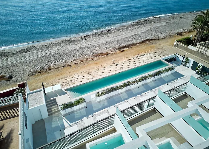 Ancon Suites